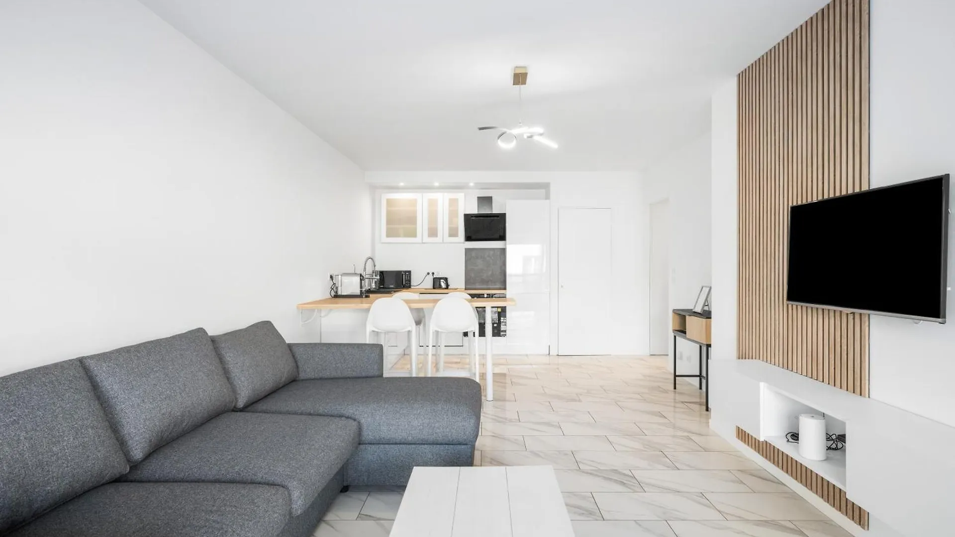 Apartment Le Carre D'Or - Tout Confort - Hyper Centre- Plage Menton