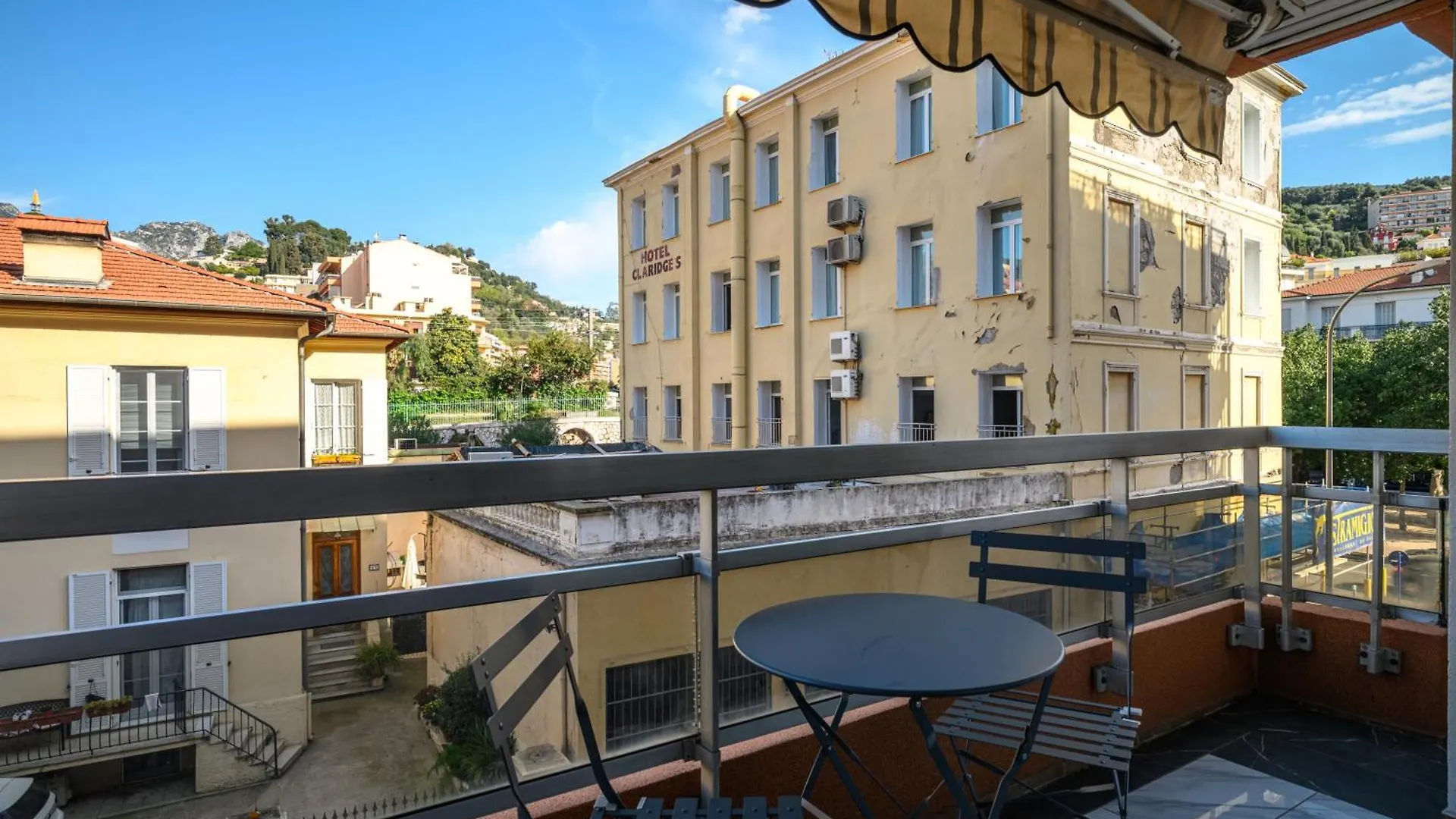 Apartment Le Carre D'Or - Tout Confort - Hyper Centre- Plage Menton