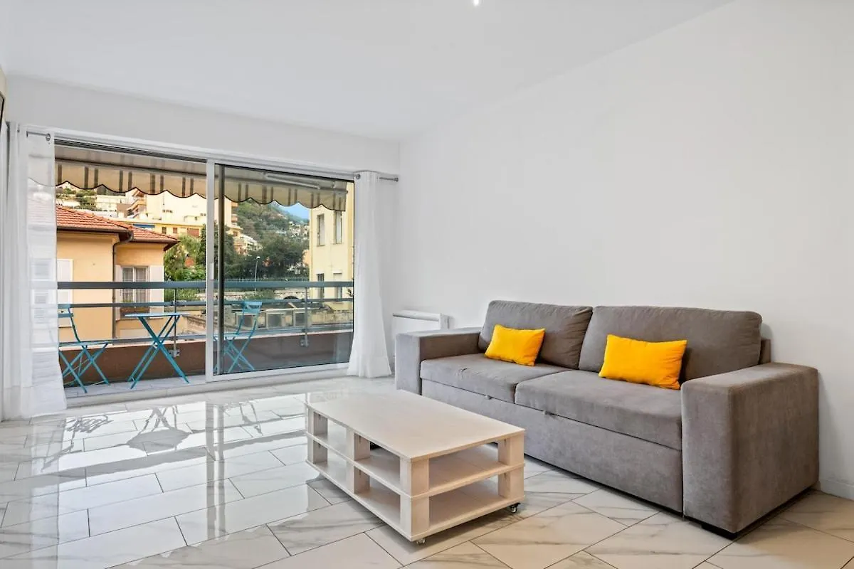 Le Carre D'Or - Tout Confort - Hyper Centre- Plage Menton Apartment