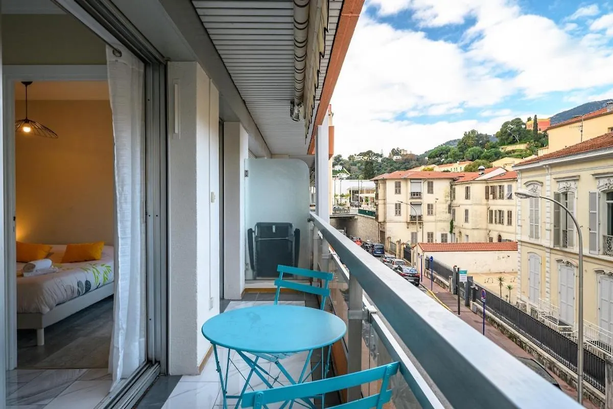 Le Carre D'Or - Tout Confort - Hyper Centre- Plage Menton 0*,