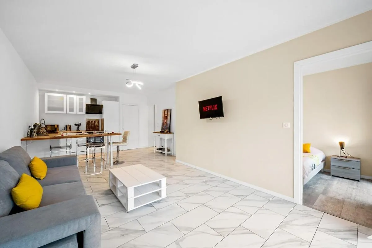 Apartment Le Carre D'Or - Tout Confort - Hyper Centre- Plage Menton